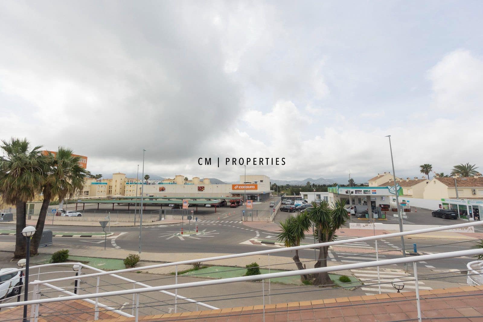 2 bedroom Flat for sale in Denia - € 185,000 (Ref: 9807426)