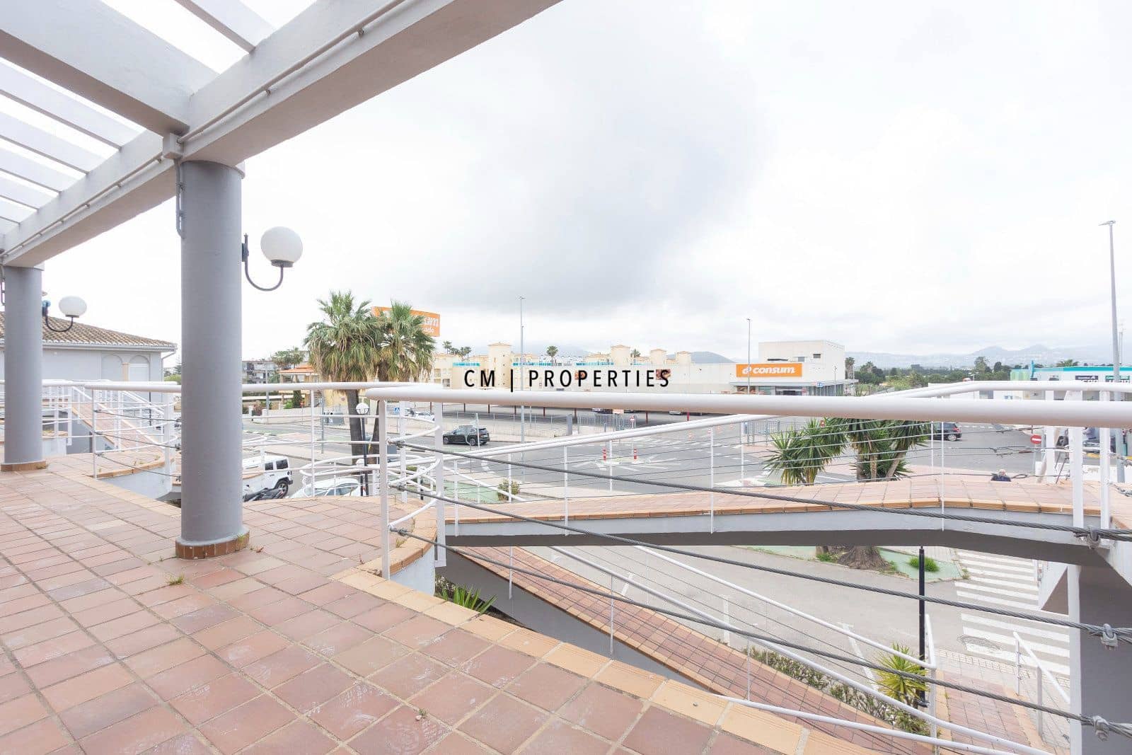 2 bedroom Flat for sale in Denia - € 185,000 (Ref: 9807426)
