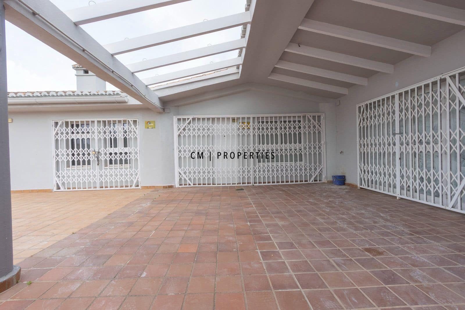 2 bedroom Flat for sale in Denia - € 185,000 (Ref: 9807426)