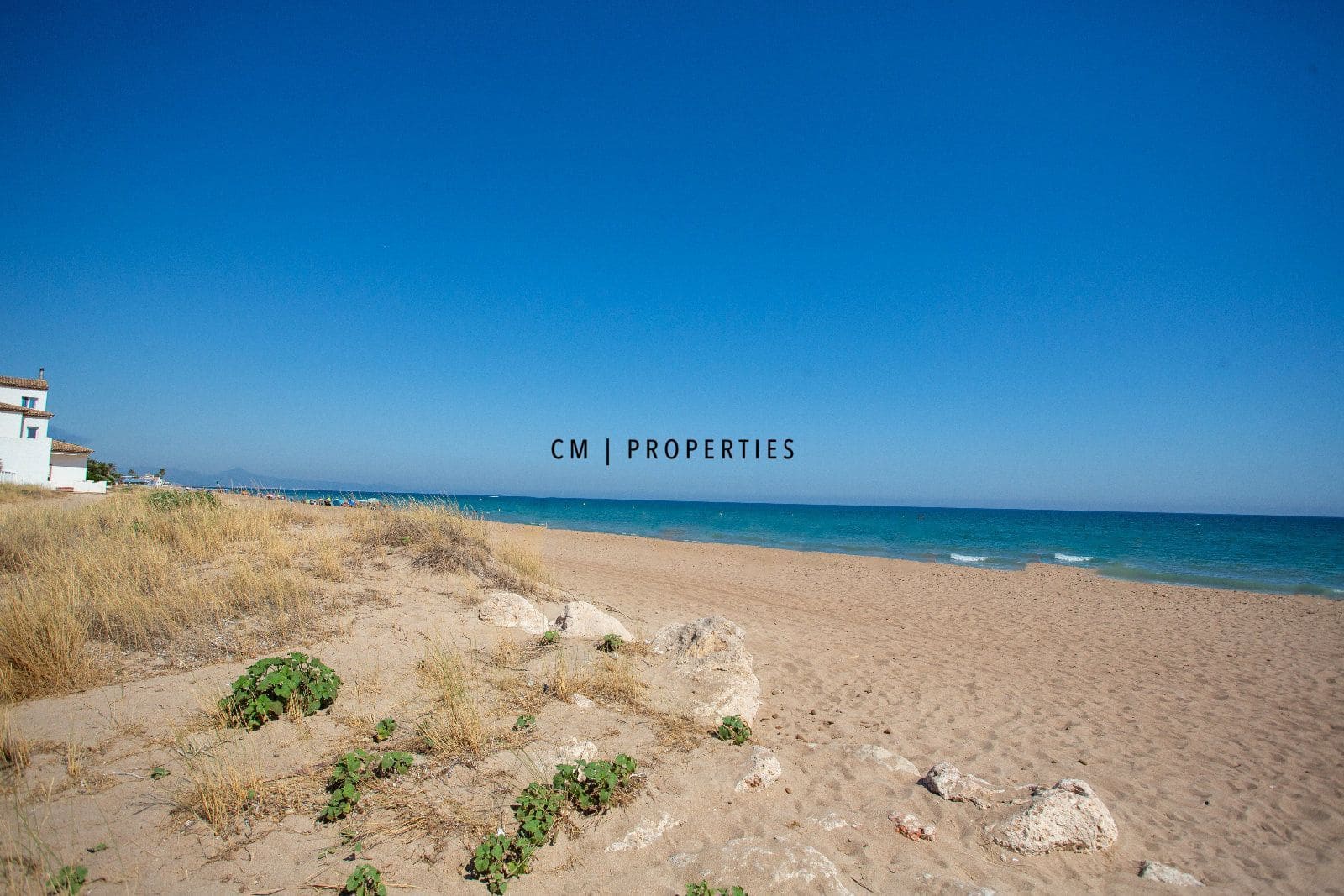 2 bedroom Flat for sale in Denia - € 185,000 (Ref: 9807426)