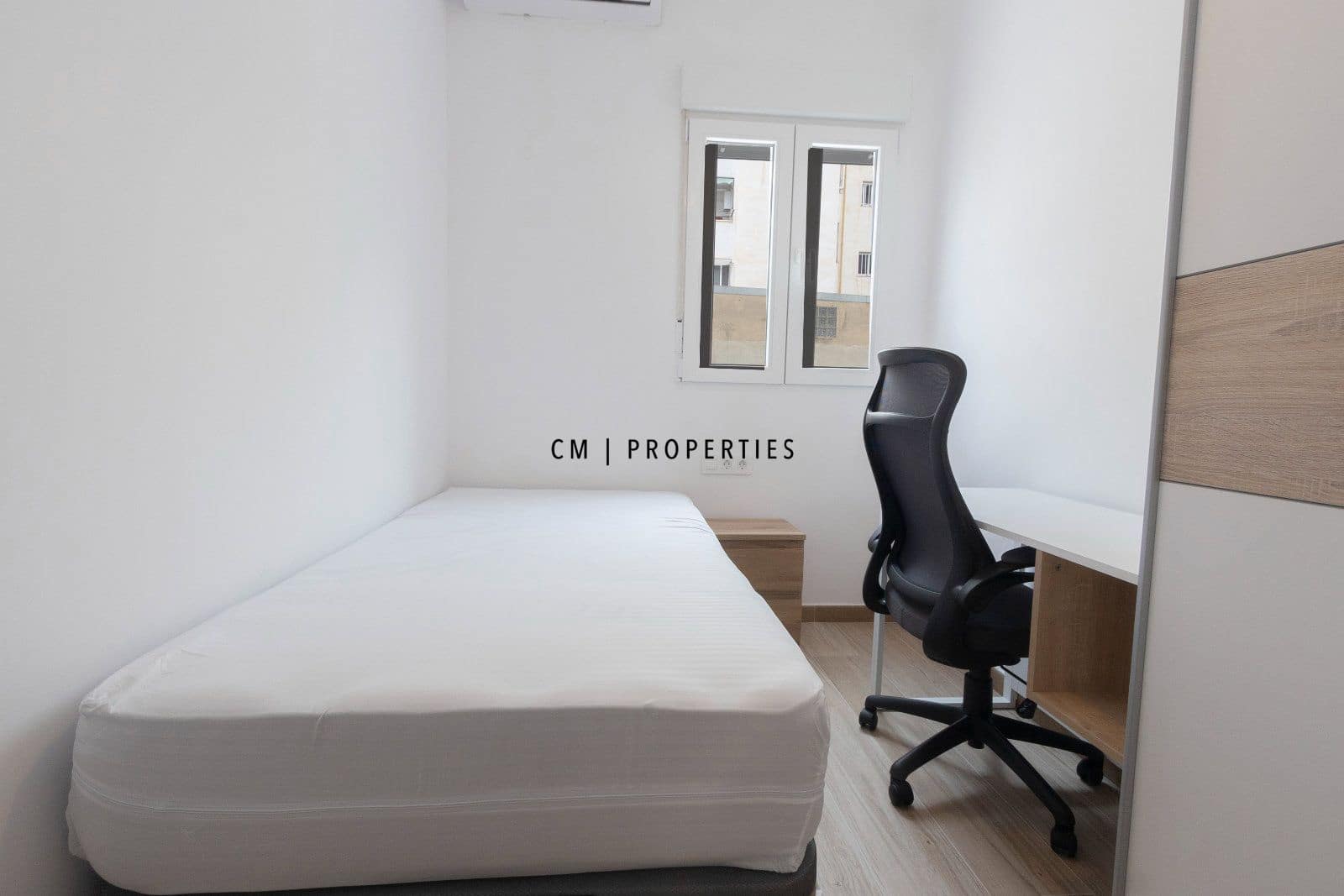 3 slaapkamer Flat te huur in Valencia stad - € 1.600 (Ref: 9808567)