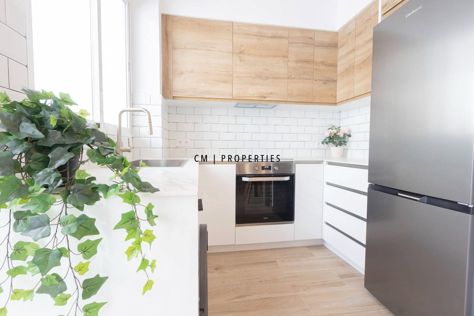 3 slaapkamer Flat te huur in Valencia stad - € 1.600 (Ref: 9808567)