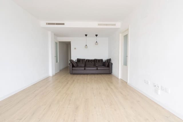 3 soverom Leilighet til leie i Poblats Maritims, Valencia by med garasje - € 1 500 (Ref: 9808568)