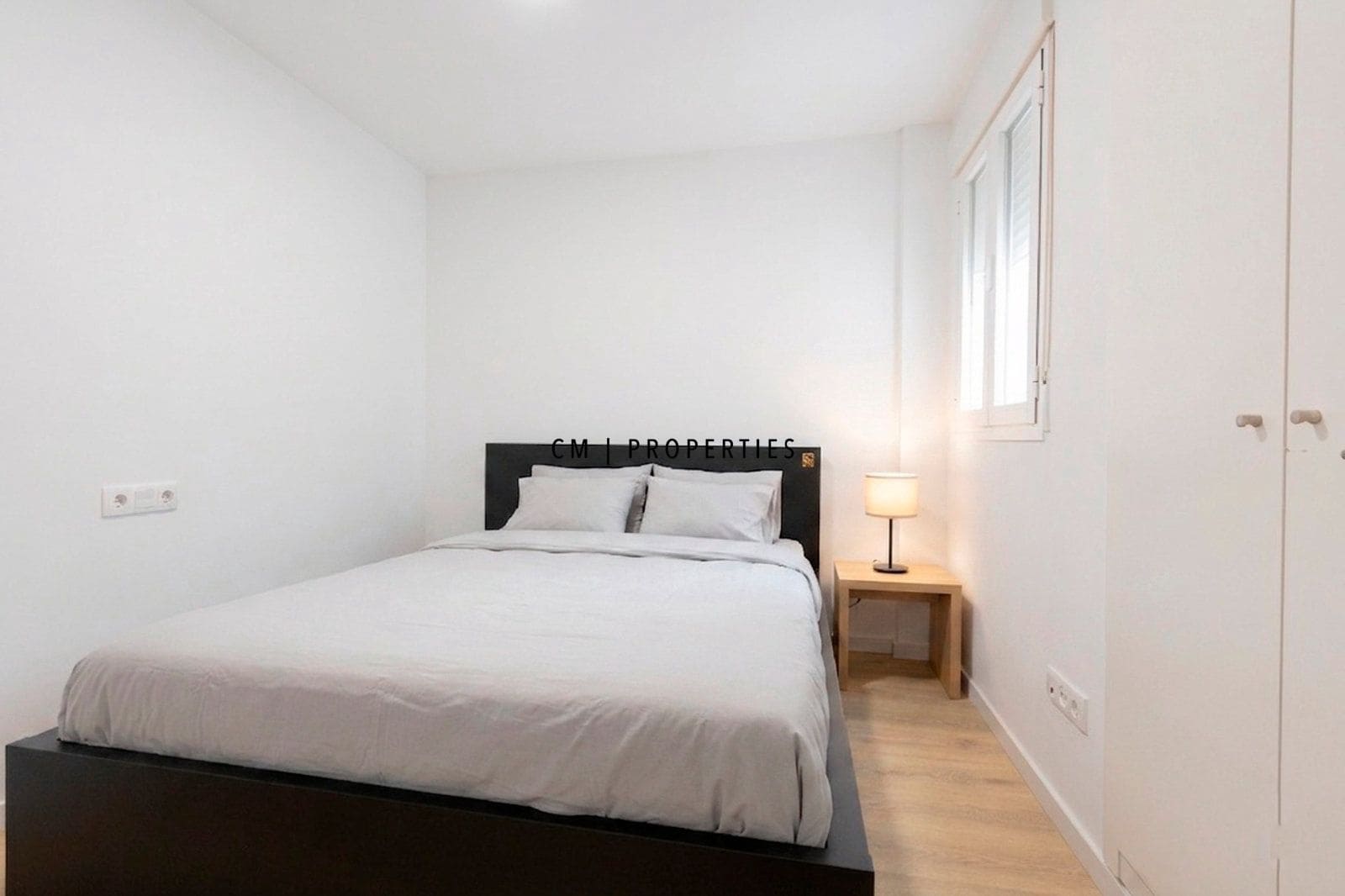 3 soverom Leilighet til leie i Valencia by med garasje - € 1 500 (Ref: 9808568)