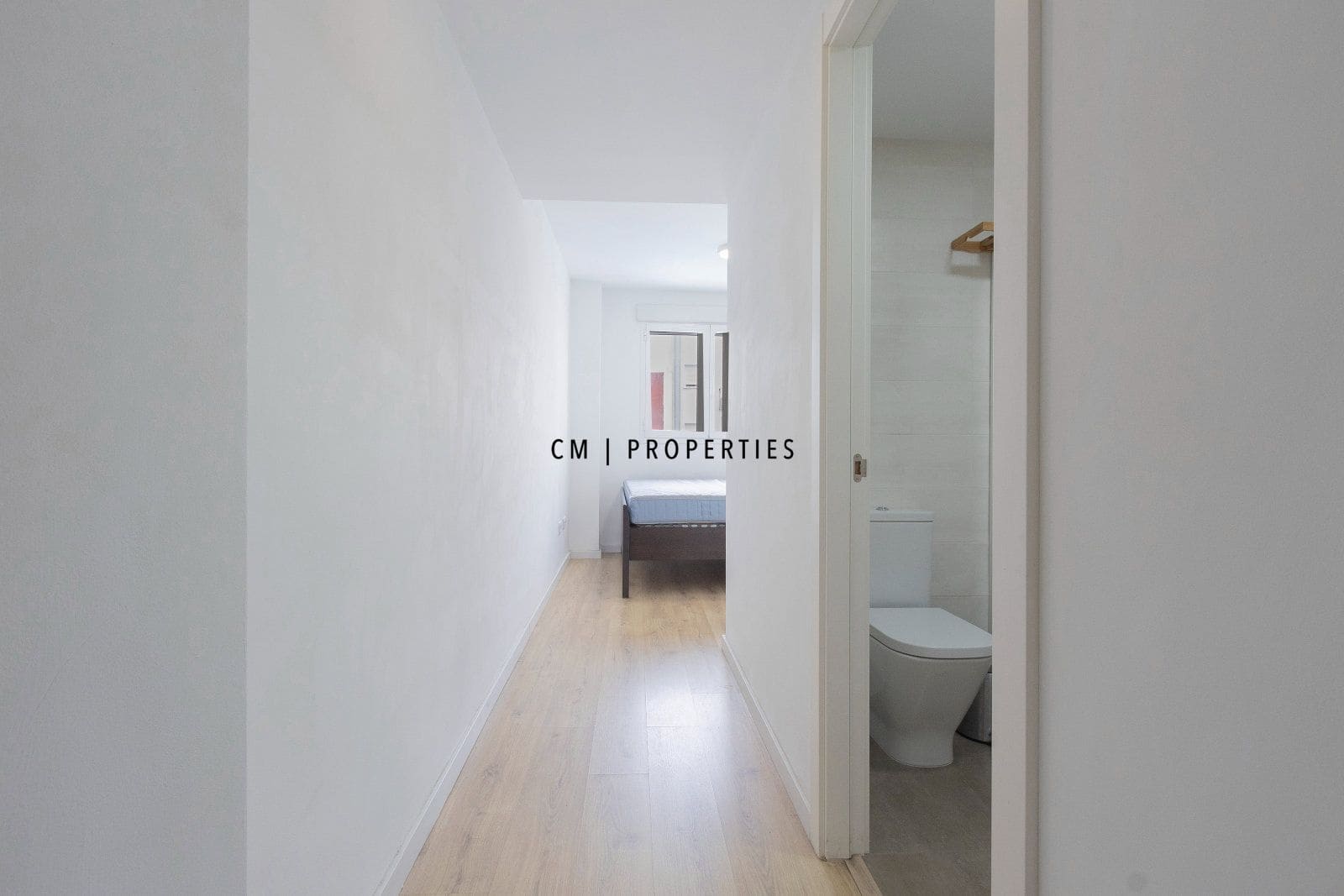 3 soverom Leilighet til leie i Valencia by med garasje - € 1 500 (Ref: 9808568)