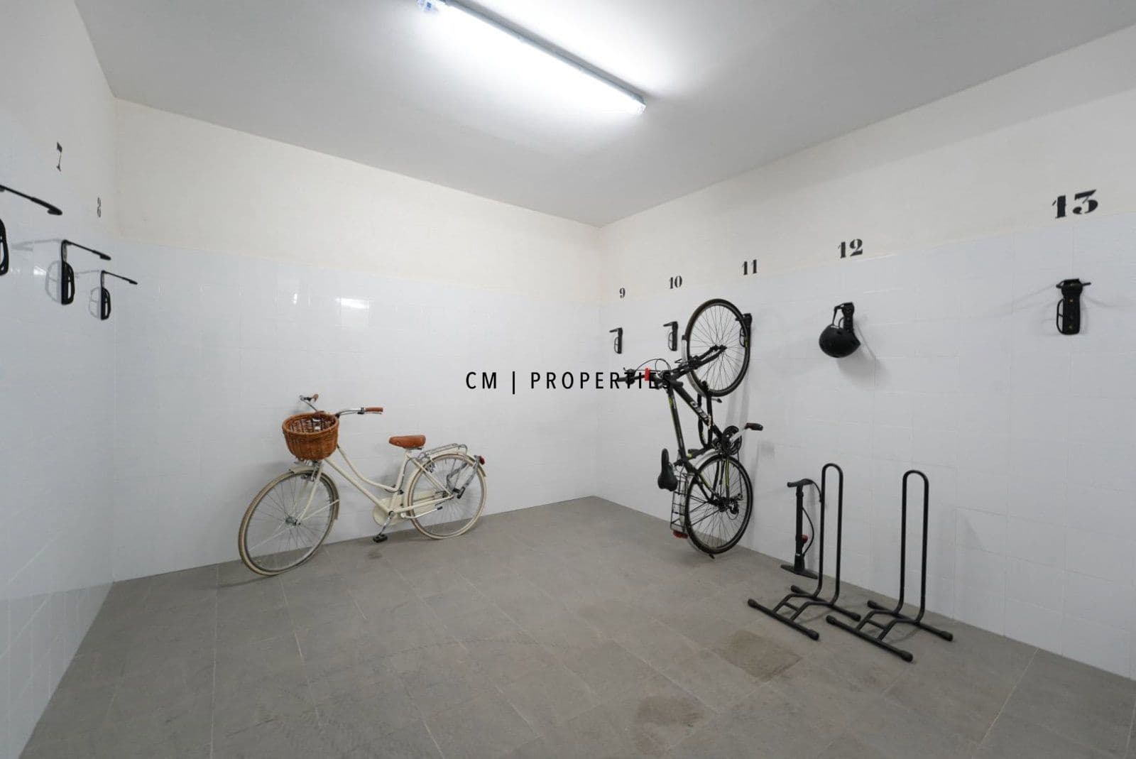 2 sypialnia Mieszkanie do wynajęcia w Miasto Walencja z garażem - 1 700 € (Ref: 9809800)