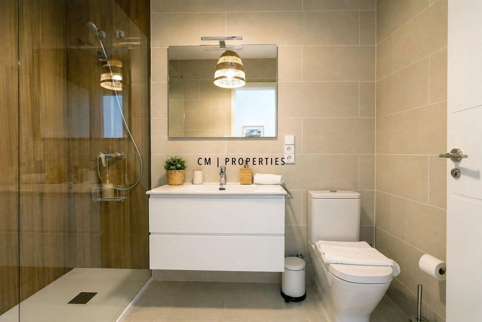 2 sypialnia Mieszkanie do wynajęcia w Miasto Walencja z garażem - 1 700 € (Ref: 9809800)