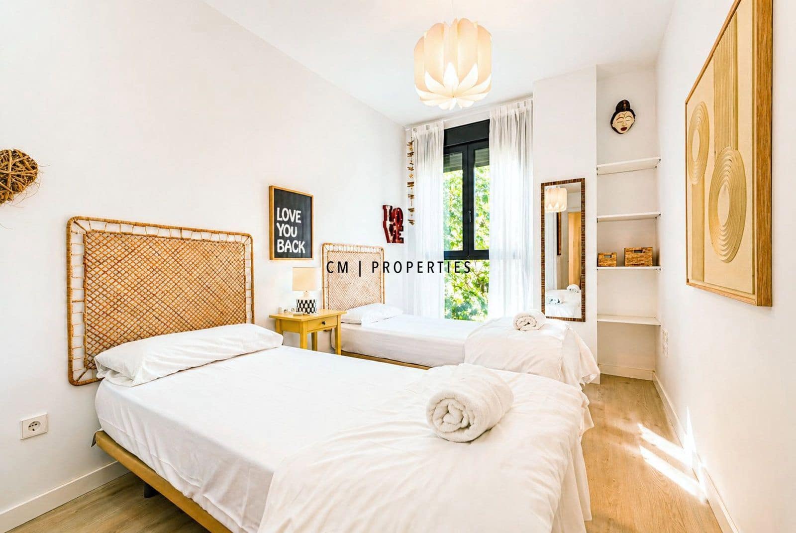 2 sypialnia Mieszkanie do wynajęcia w Miasto Walencja z garażem - 1 700 € (Ref: 9809800)