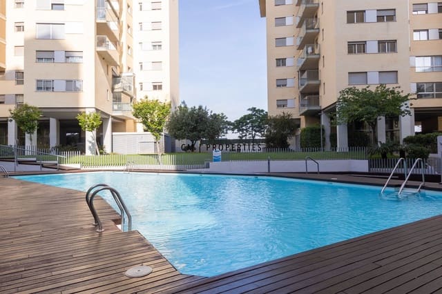 4 makuuhuone Asunto myytävänä paikassa Sant Pau, Valencia kaupunki mukana uima-altaan - 665 000 € (Ref: 9815200)