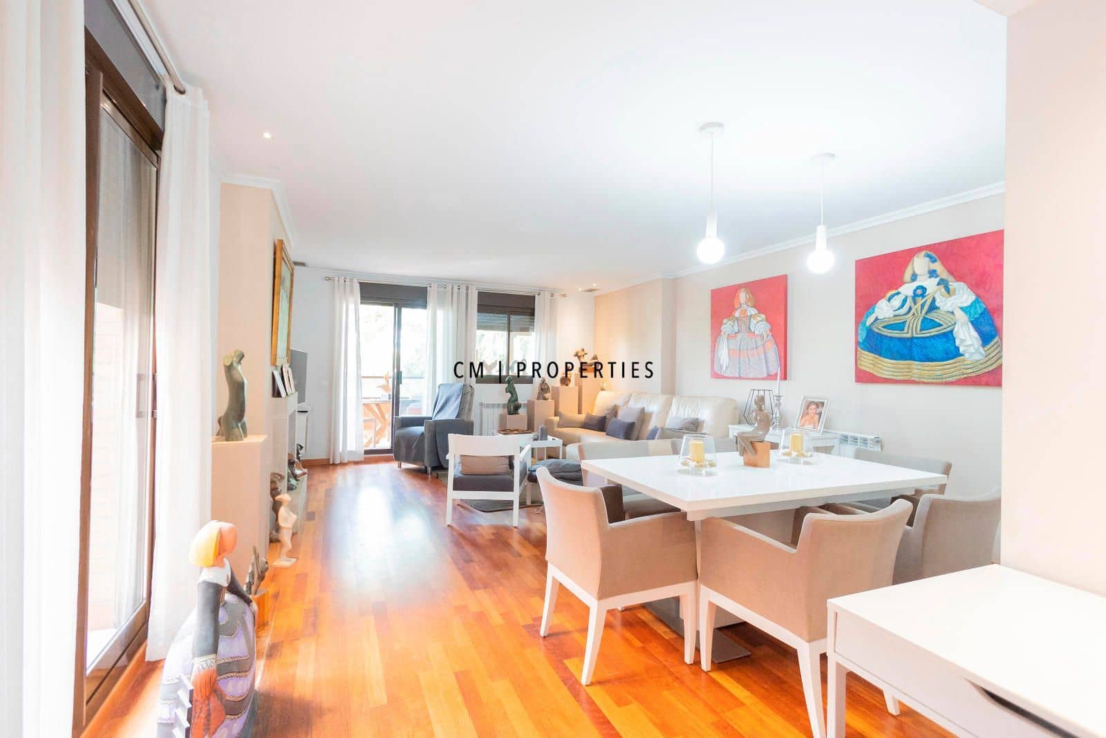 Casa de 5 habitaciones en Bétera en alquiler con piscina garaje - 3.000 € (Ref: 9816380)