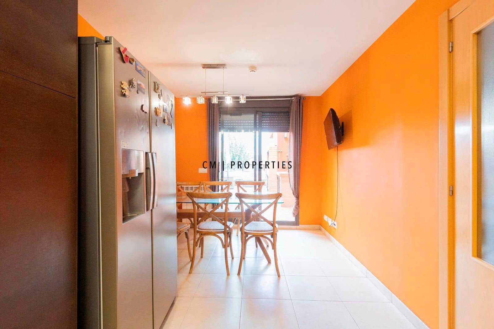 Casa de 5 habitaciones en Bétera en alquiler con piscina garaje - 3.000 € (Ref: 9816380)