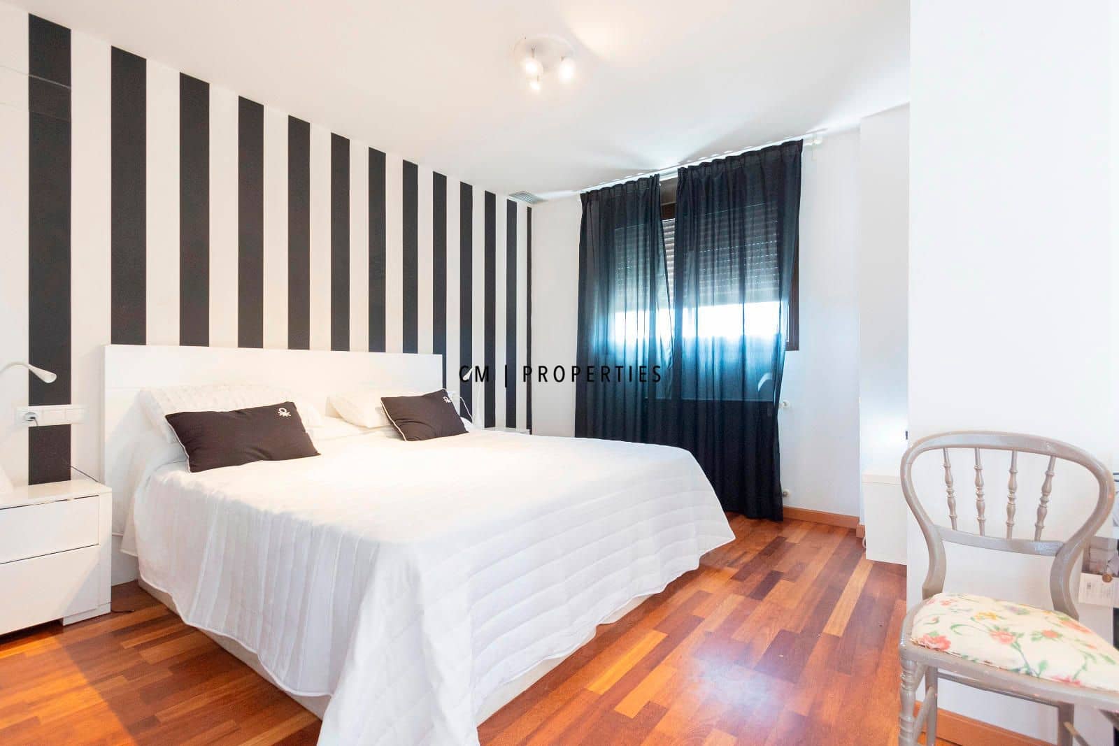 Casa de 5 habitaciones en Bétera en alquiler con piscina garaje - 3.000 € (Ref: 9816380)