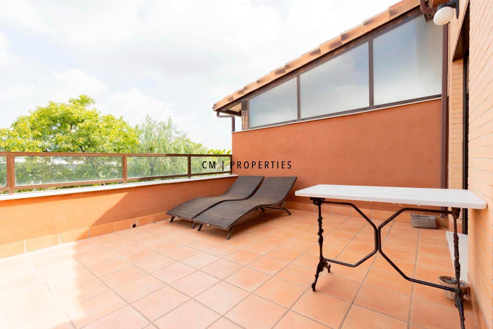 Casa de 5 habitaciones en Bétera en alquiler con piscina garaje - 3.000 € (Ref: 9816380)