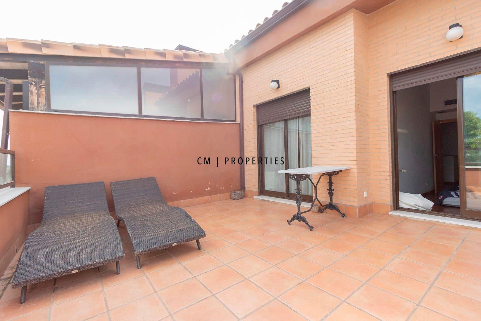 Casa de 5 habitaciones en Bétera en alquiler con piscina garaje - 3.000 € (Ref: 9816380)