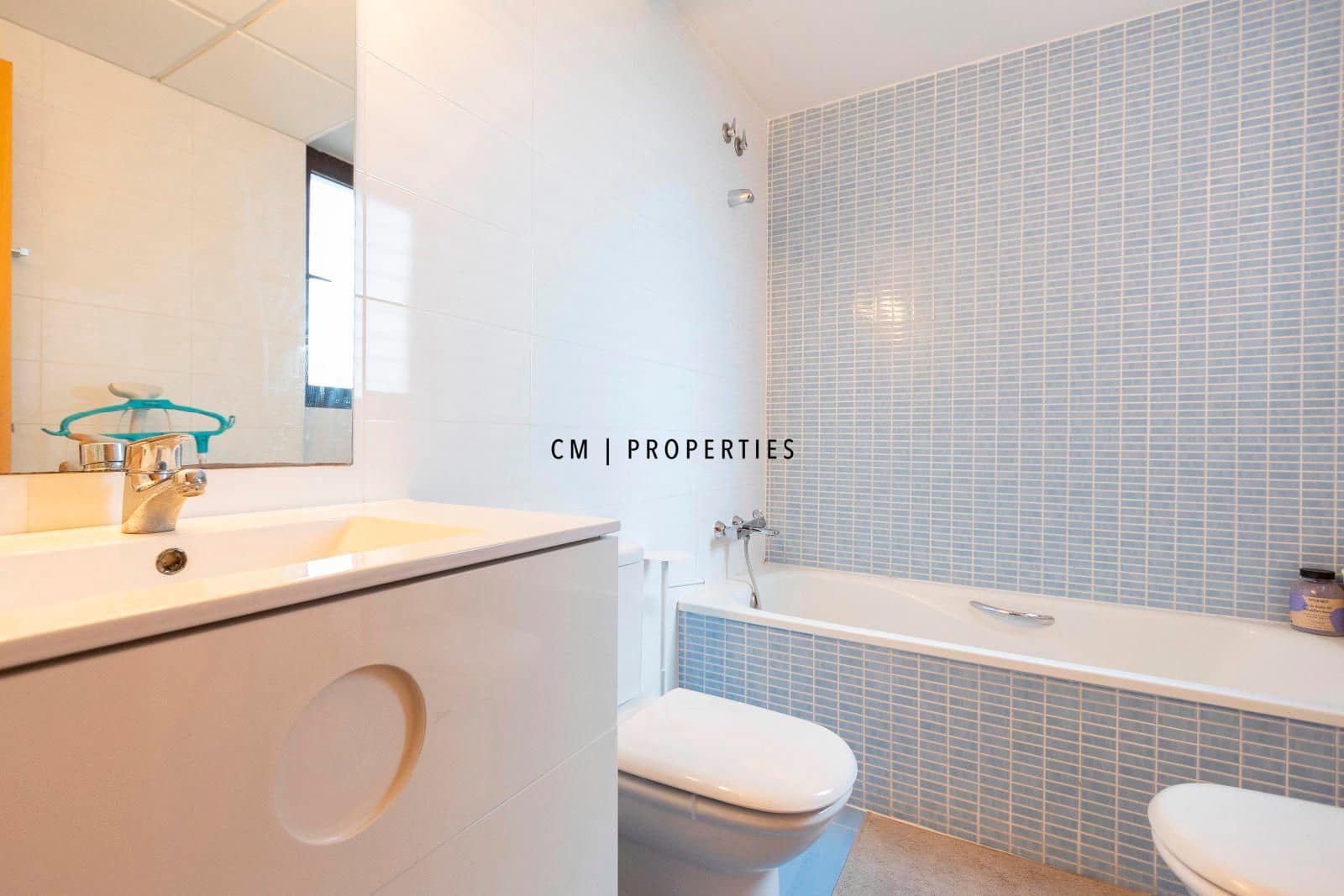 Casa de 5 habitaciones en Bétera en alquiler con piscina garaje - 3.000 € (Ref: 9816380)