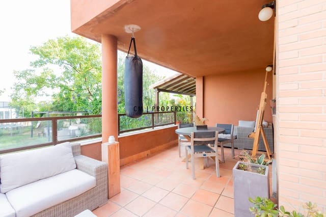 Casa de 5 habitaciones en Bétera en alquiler con piscina garaje - 3.000 € (Ref: 9816380)