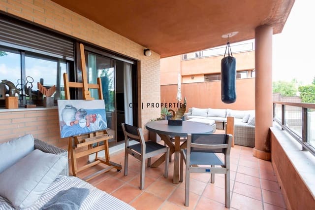 Casa de 5 habitaciones en Bétera en alquiler con piscina garaje - 3.000 € (Ref: 9816380)