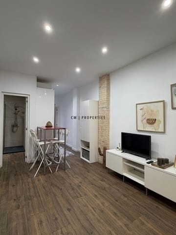 2 Zimmer Wohnung zu vermieten in València Stadt - 1.400 € (Ref: 9816381)