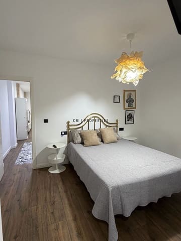 2 Zimmer Wohnung zu vermieten in València Stadt - 1.400 € (Ref: 9816381)
