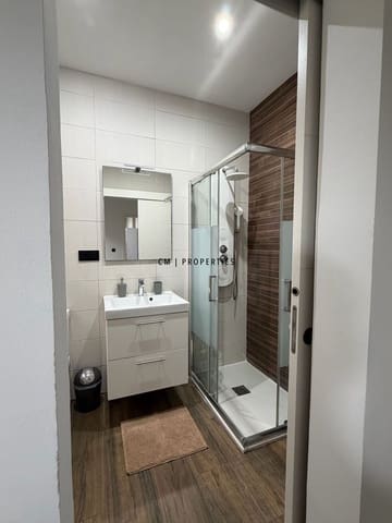 2 Zimmer Wohnung zu vermieten in València Stadt - 1.400 € (Ref: 9816381)