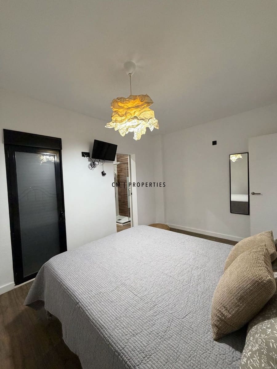 2 makuuhuone Asunto vuokrattavana paikassa Valencia kaupunki - 1 400 € (Ref: 9816381)
