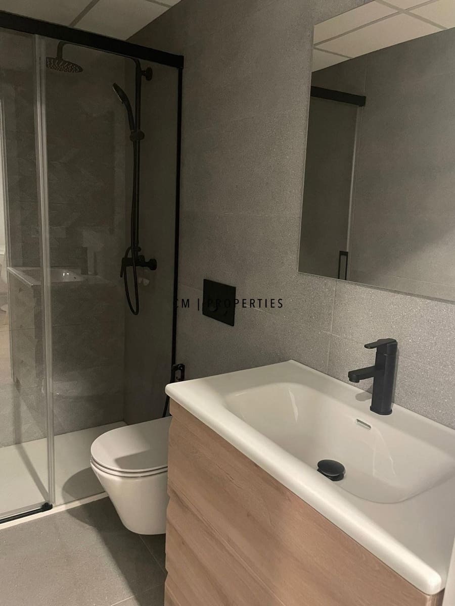 2 Zimmer Wohnung zu vermieten in Valencia Stadt - 1.600 € (Ref: 9819206)