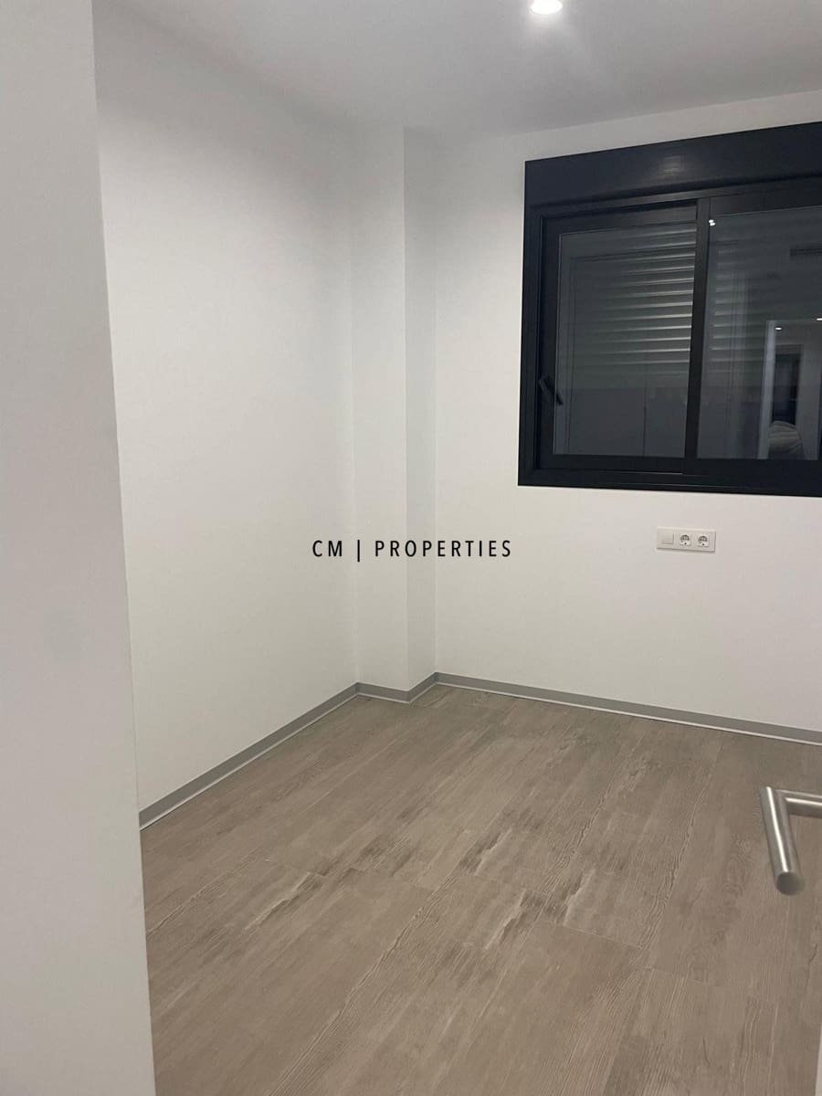 2 Zimmer Wohnung zu vermieten in Valencia Stadt - 1.600 € (Ref: 9819206)