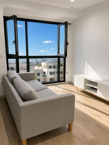 2 soveværelse Lejlighed til leje i Benicalap, Valencia by - € 1.500 (Ref: 9819206)