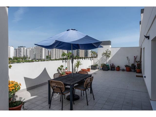 4 Zimmer Penthouse zu vermieten in Quatre Carreres, València Stadt mit Pool Garage - 2.500 € (Ref: 9819617)