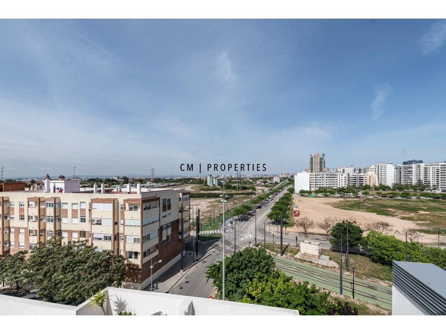 4 Zimmer Penthouse zu vermieten in Valencia Stadt mit Pool Garage - 2.500 € (Ref: 9819617)