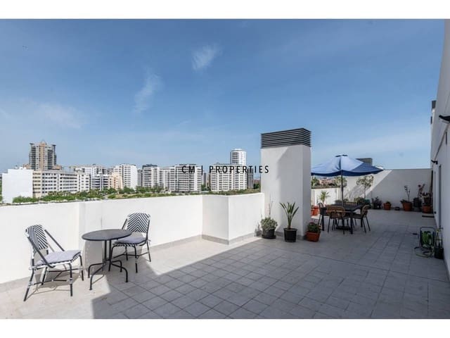 4 Zimmer Penthouse zu vermieten in Quatre Carreres, València Stadt mit Pool Garage - 2.500 € (Ref: 9819617)