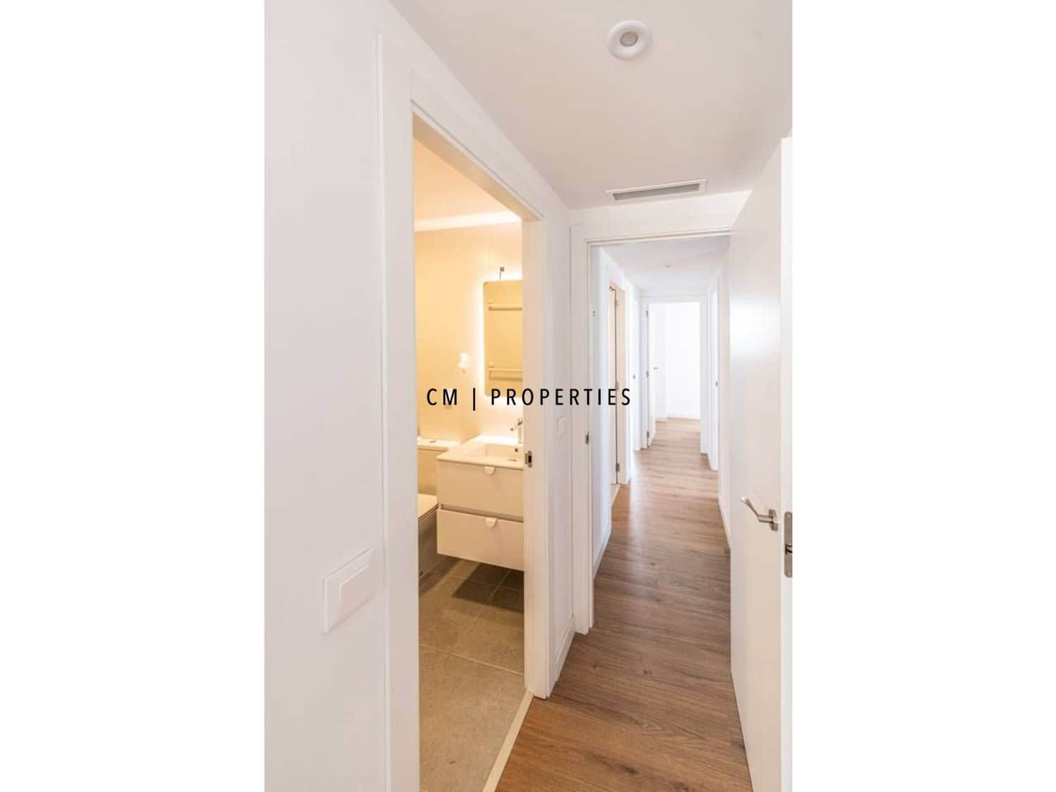 4 Zimmer Penthouse zu vermieten in Valencia Stadt mit Pool Garage - 2.500 € (Ref: 9819617)