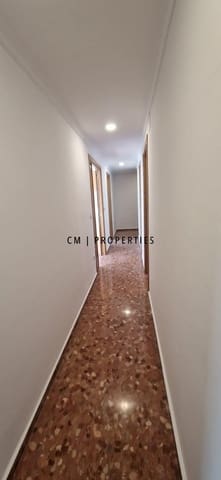 3 quarto Apartamento para arrendar em Valência cidade - 1 500 € (Ref: 9821478)