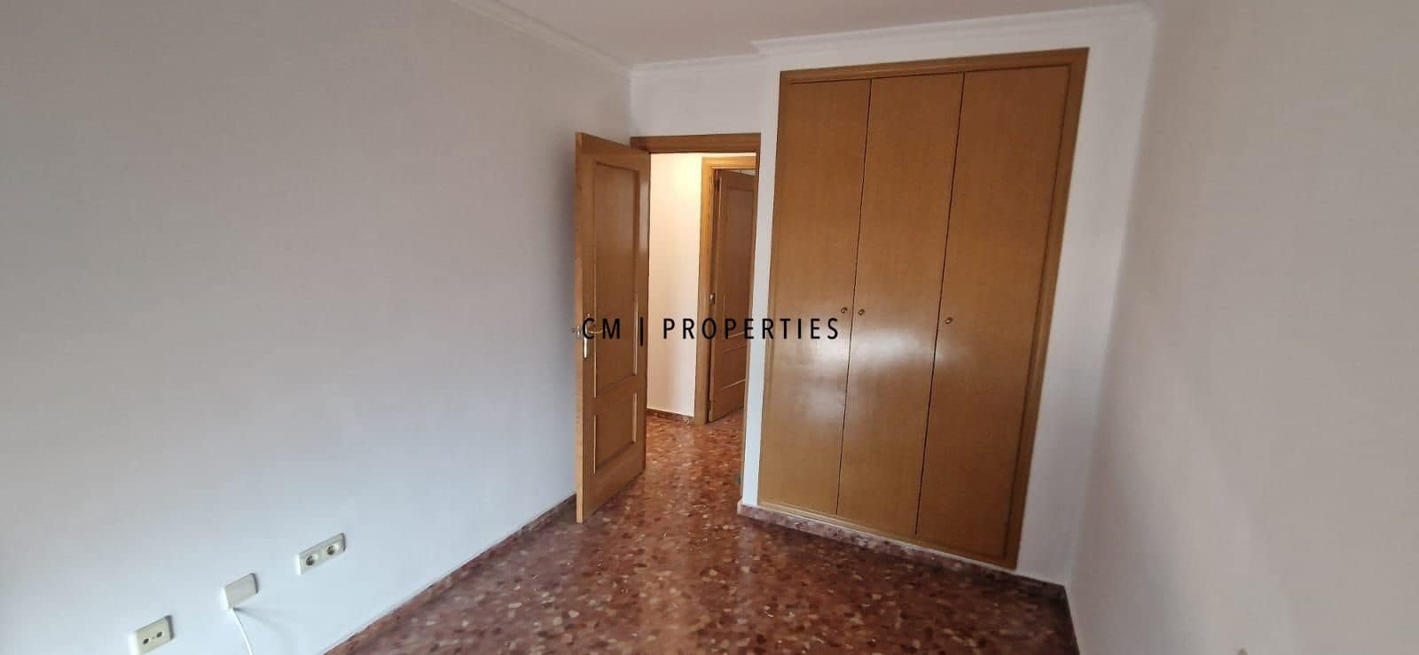 3 quarto Apartamento para arrendar em Valencia cidade - 1 500 € (Ref: 9821478)