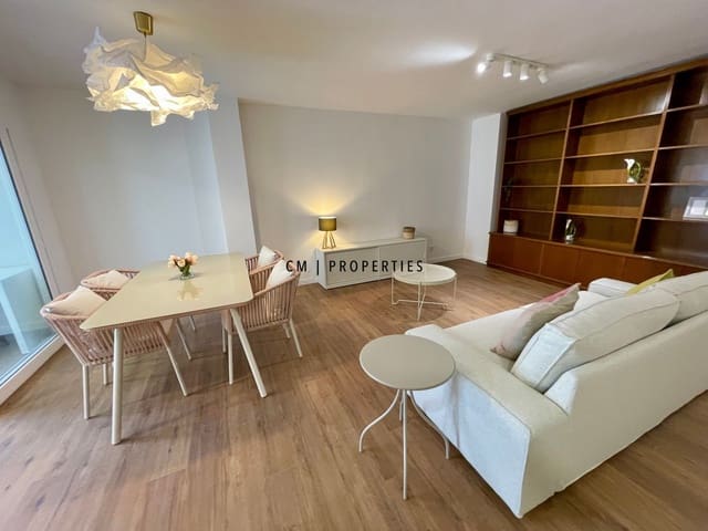 2 quarto Apartamento para arrendar em Valência cidade com garagem - 2 000 € (Ref: 9821479)