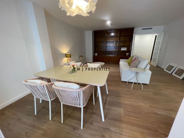 2 quarto Apartamento para arrendar em Valência cidade com garagem - 2 000 € (Ref: 9821479)