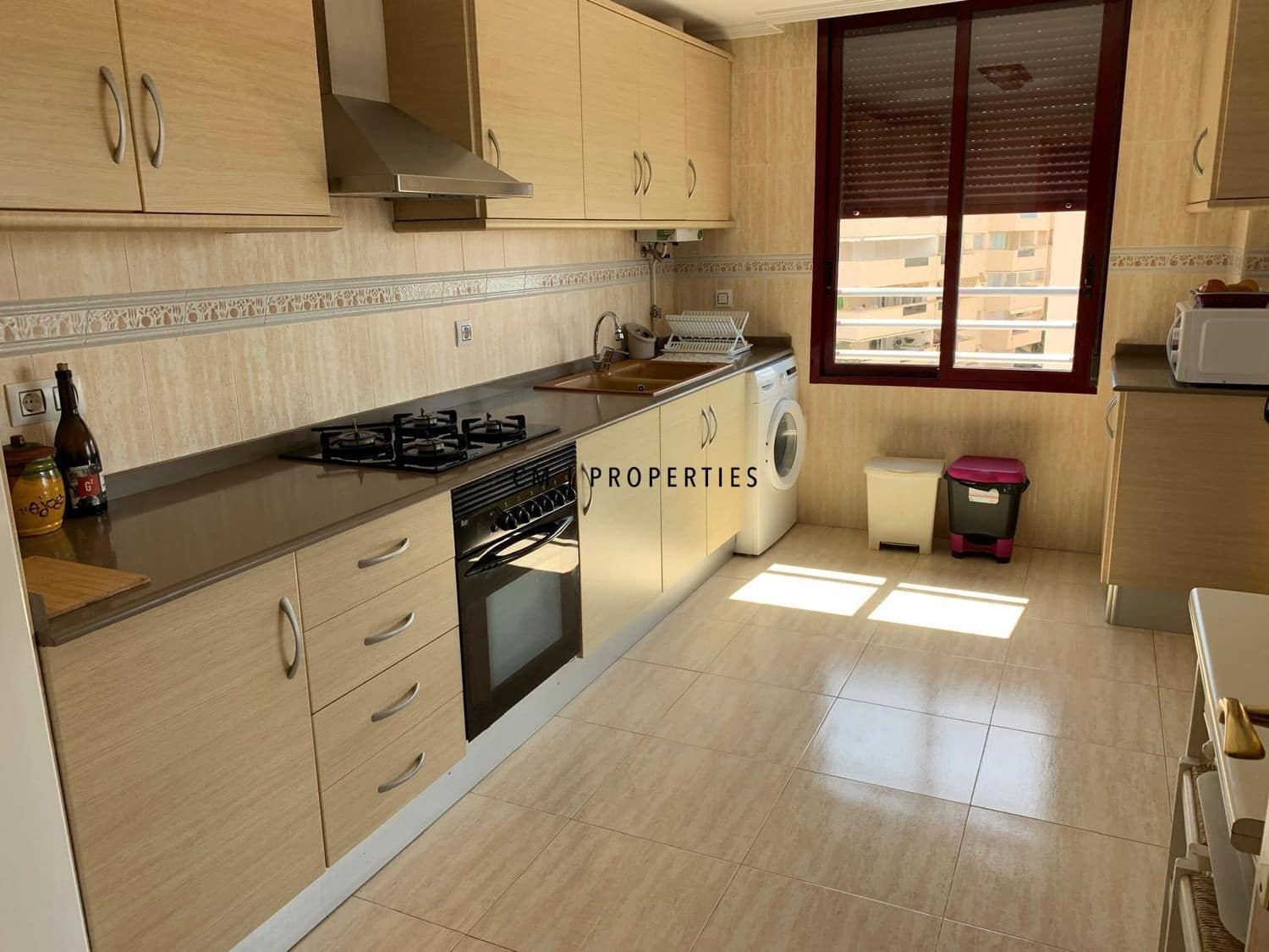 3 camera da letto Appartamento da affittare in Canet d'En Berenguer con garage - 2.500 € (Rif: 9821480)