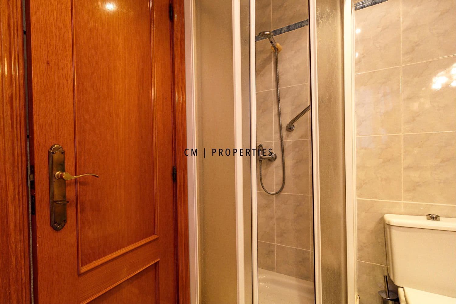 3 quarto Apartamento para arrendar em Valencia cidade - 600 € (Ref: 9821862)