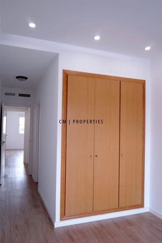 Piso de 3 habitaciones en Bétera en alquiler con garaje - 1.200 € (Ref: 9824032)