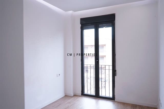 Piso de 3 habitaciones en Bétera en alquiler con garaje - 1.200 € (Ref: 9824032)
