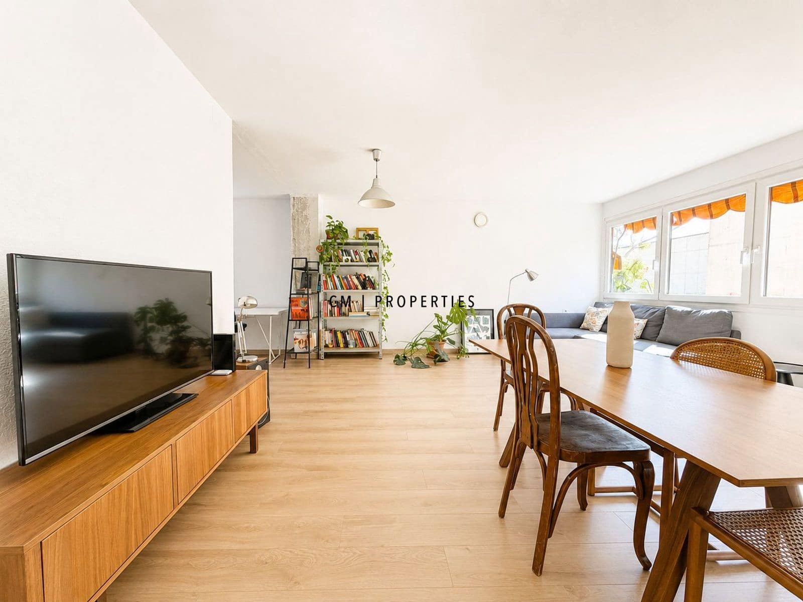 1 slaapkamer Flat te huur in Valencia stad - € 1.650 (Ref: 9824205)