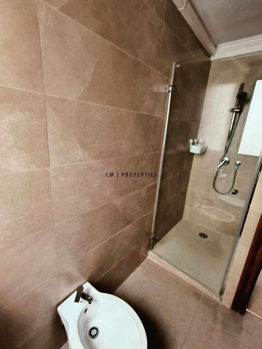 4 Zimmer Wohnung zu vermieten in Valencia Stadt - 1.650 € (Ref: 9827662)