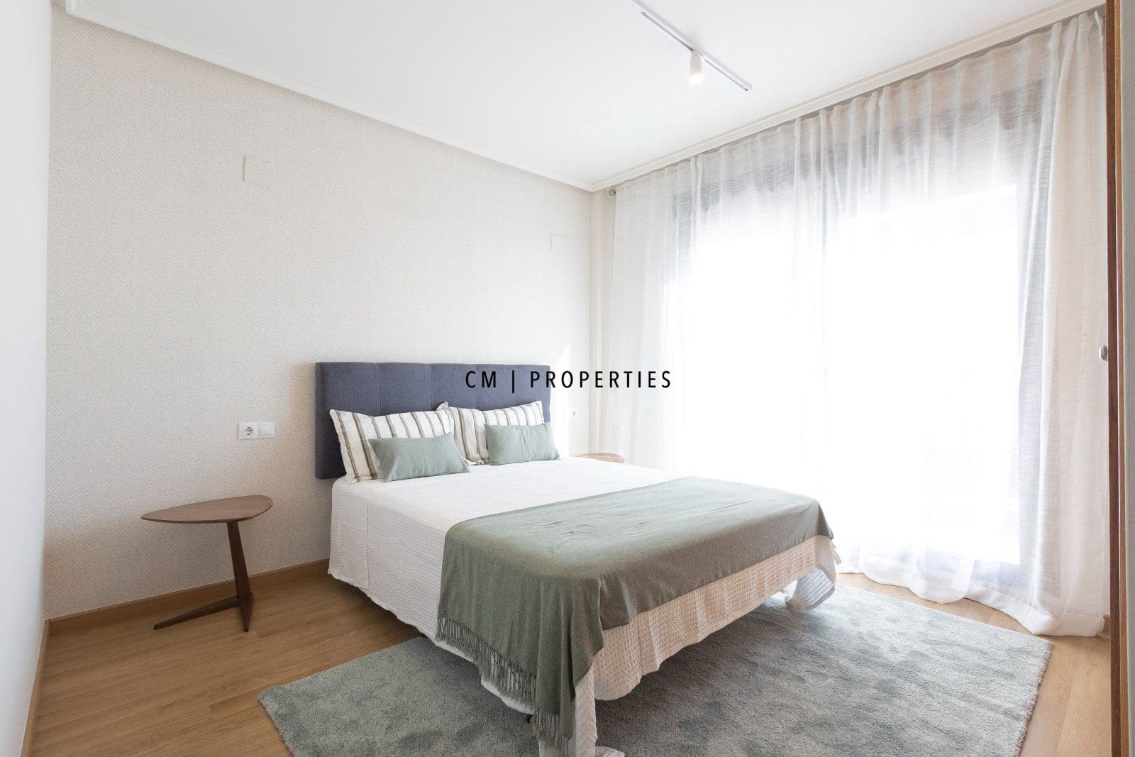 3 camera da letto Attico da affittare in La Pobla de Farnals con piscina garage - 1.400 € (Rif: 9829766)