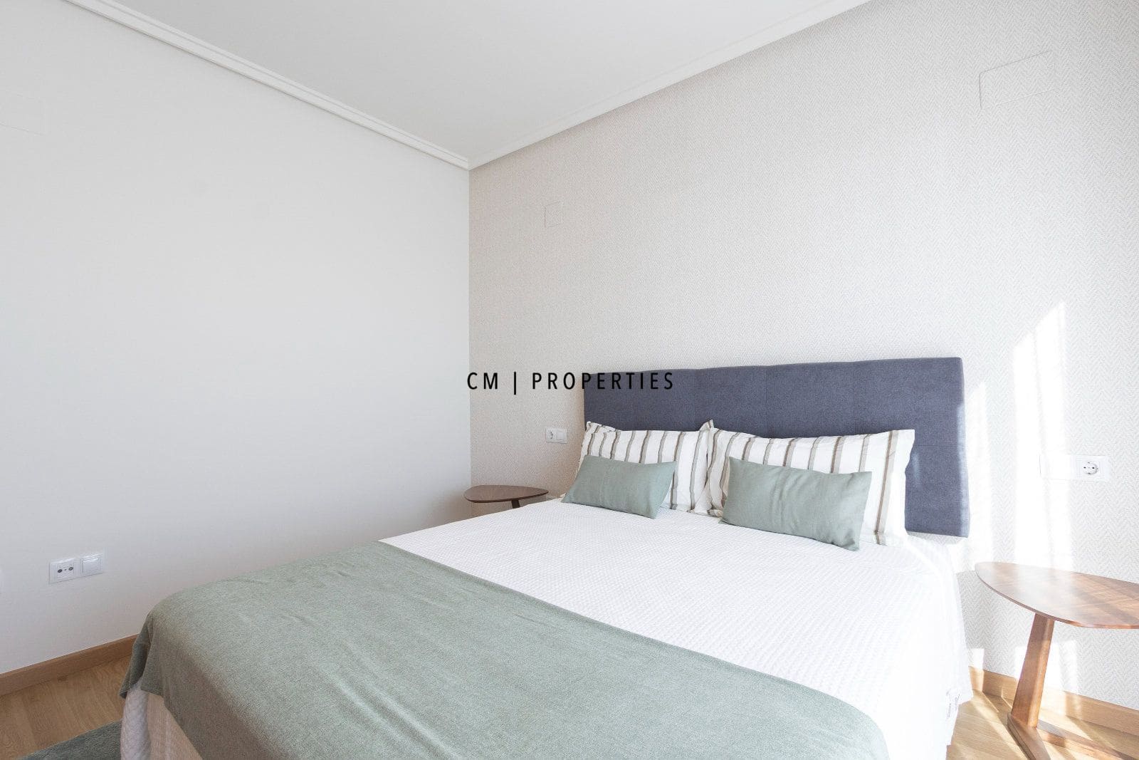 3 camera da letto Attico da affittare in La Pobla de Farnals con piscina garage - 1.400 € (Rif: 9829766)