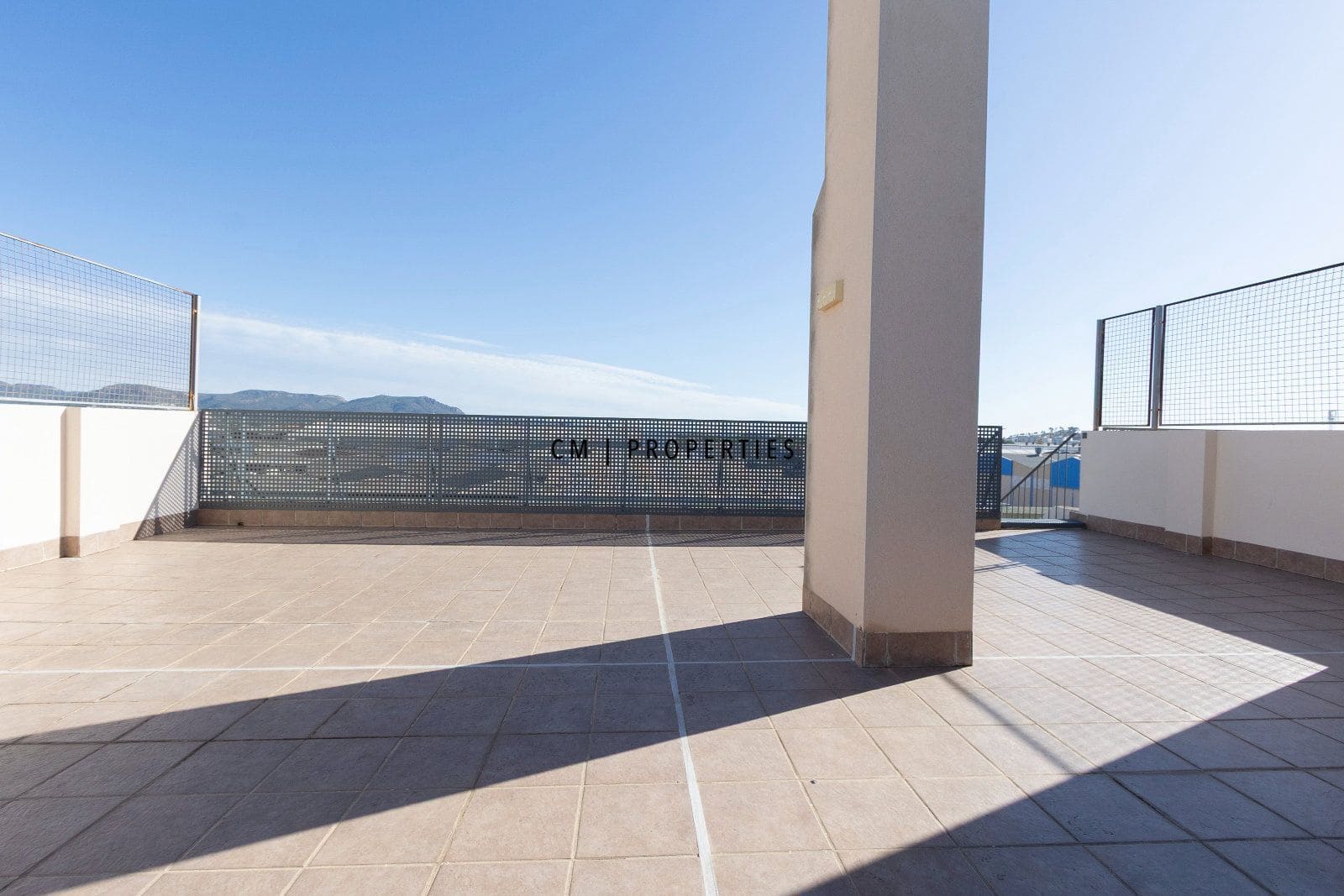 3 camera da letto Attico da affittare in La Pobla de Farnals con piscina garage - 1.400 € (Rif: 9829766)