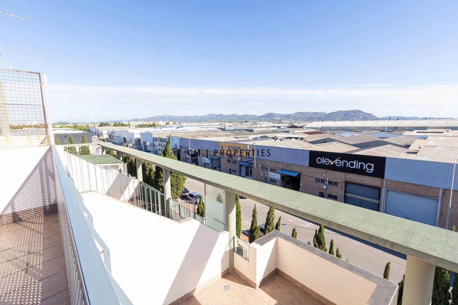 3 camera da letto Attico da affittare in La Pobla de Farnals con piscina garage - 1.400 € (Rif: 9829766)