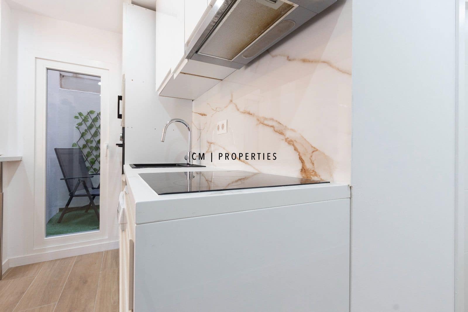 2 Zimmer Wohnung zu vermieten in Valencia Stadt - 1.400 € (Ref: 9832305)