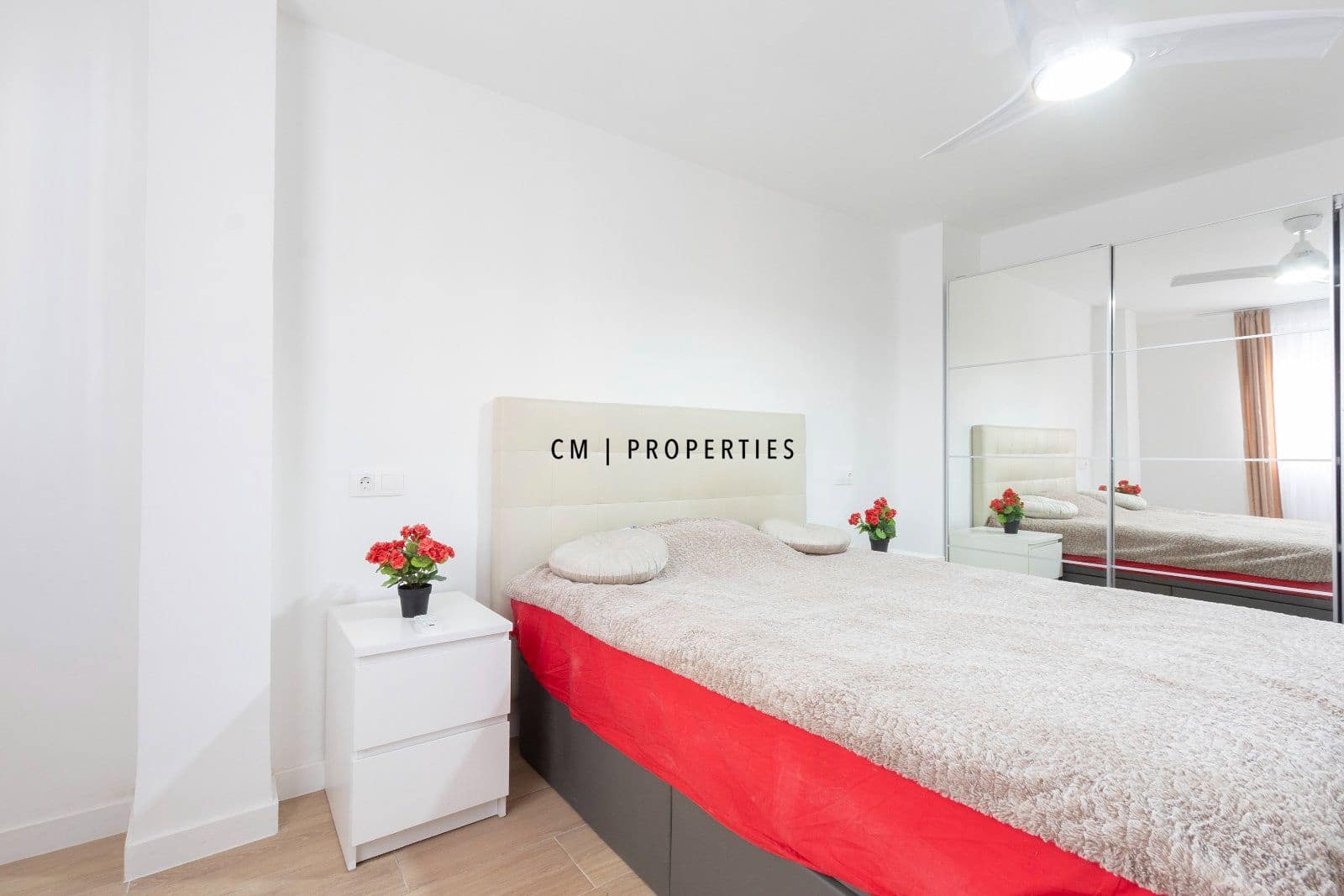 2 Zimmer Wohnung zu vermieten in Valencia Stadt - 1.400 € (Ref: 9832305)