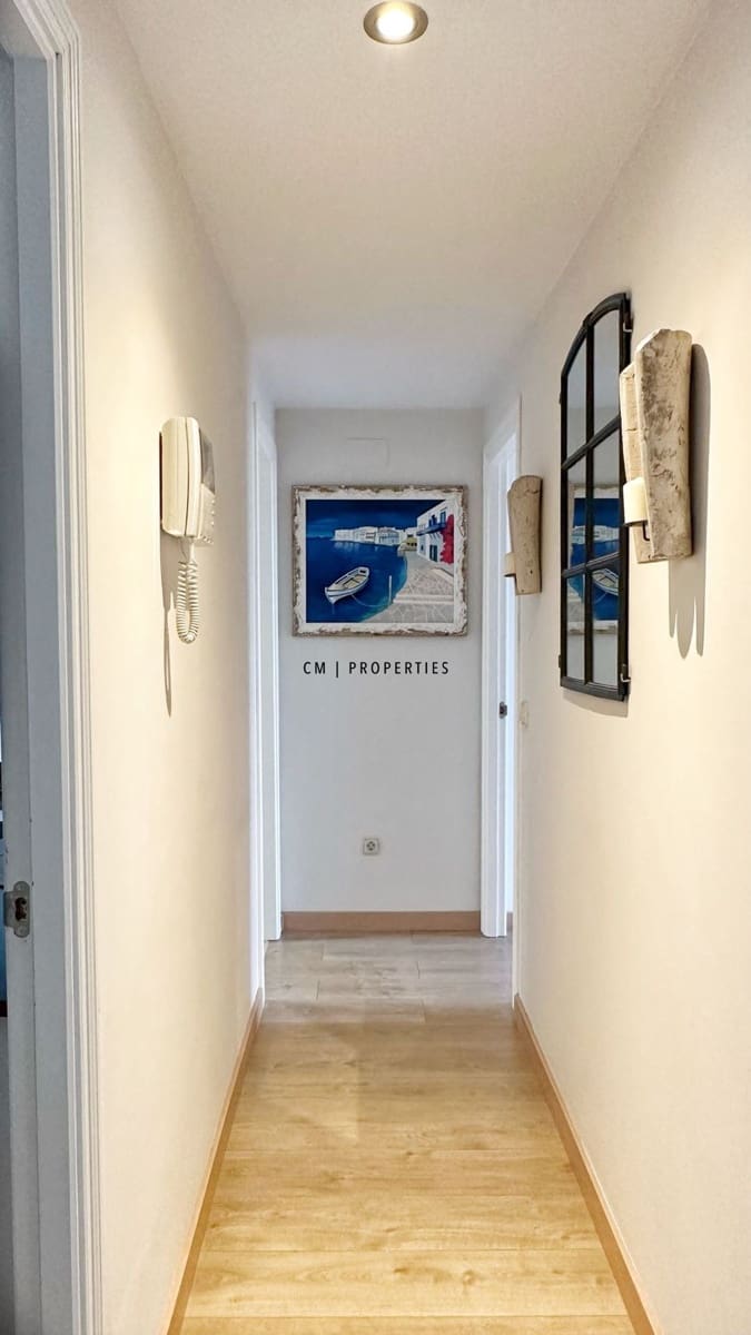 3 makuuhuone Asunto vuokrattavana paikassa Valencia kaupunki mukana uima-altaan - 2 200 € (Ref: 9832306)