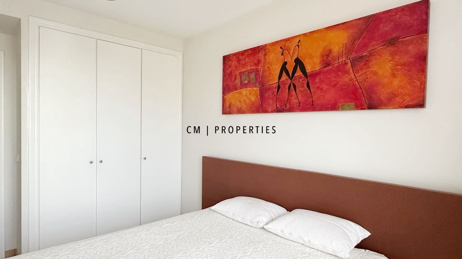 3 makuuhuone Asunto vuokrattavana paikassa Valencia kaupunki mukana uima-altaan - 2 200 € (Ref: 9832306)